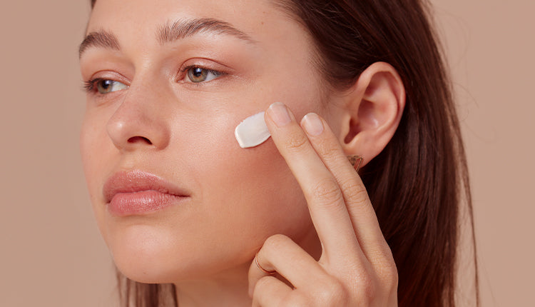 How azelaic acid helps rosacea-prone skin and other concerns